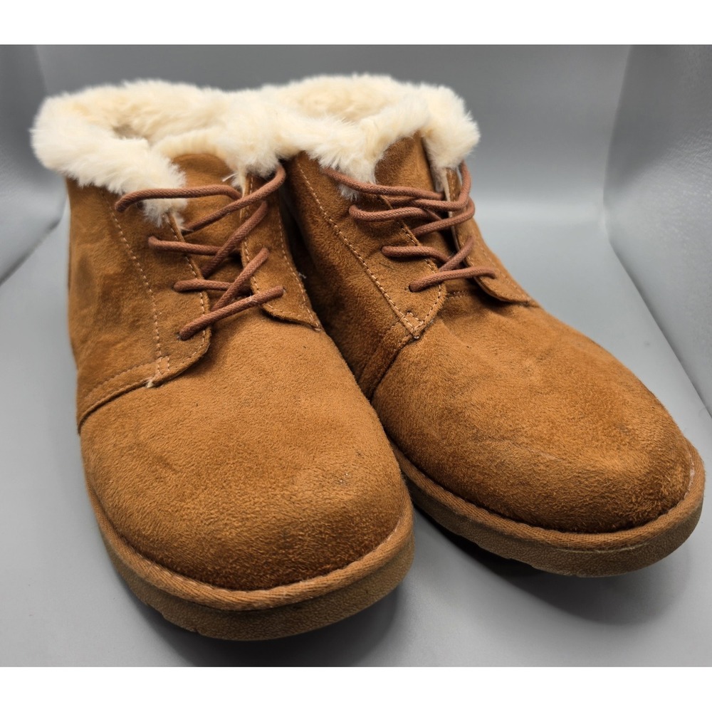 Makalu Womens Size 39 Brown Faux Suede Fur Lined Lace Up Ankle Boots Winter